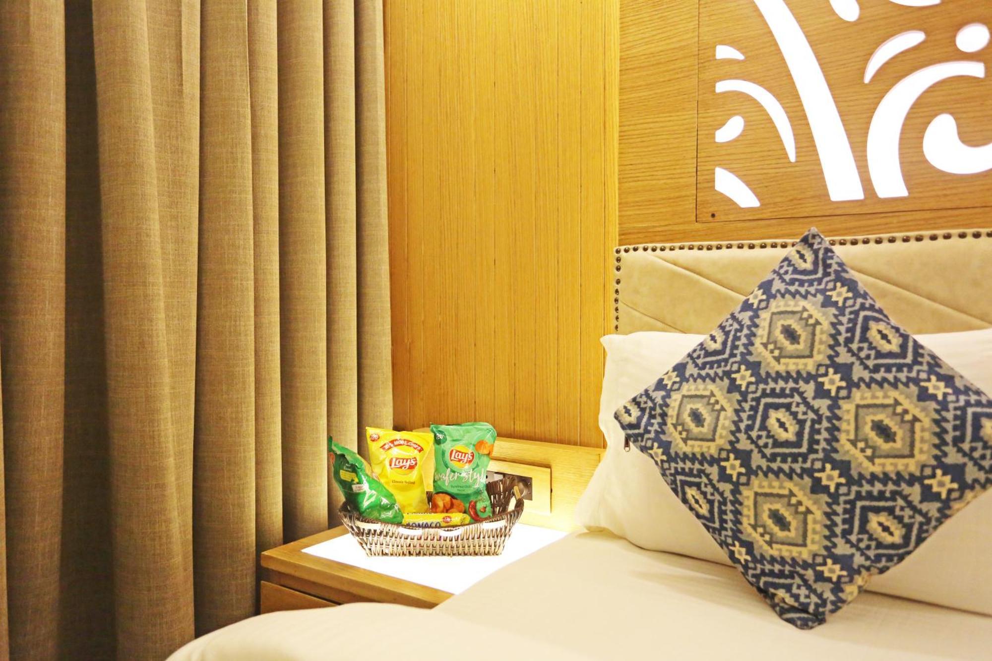 Jrd Luxury-Business Hotel New Delhi Exterior photo