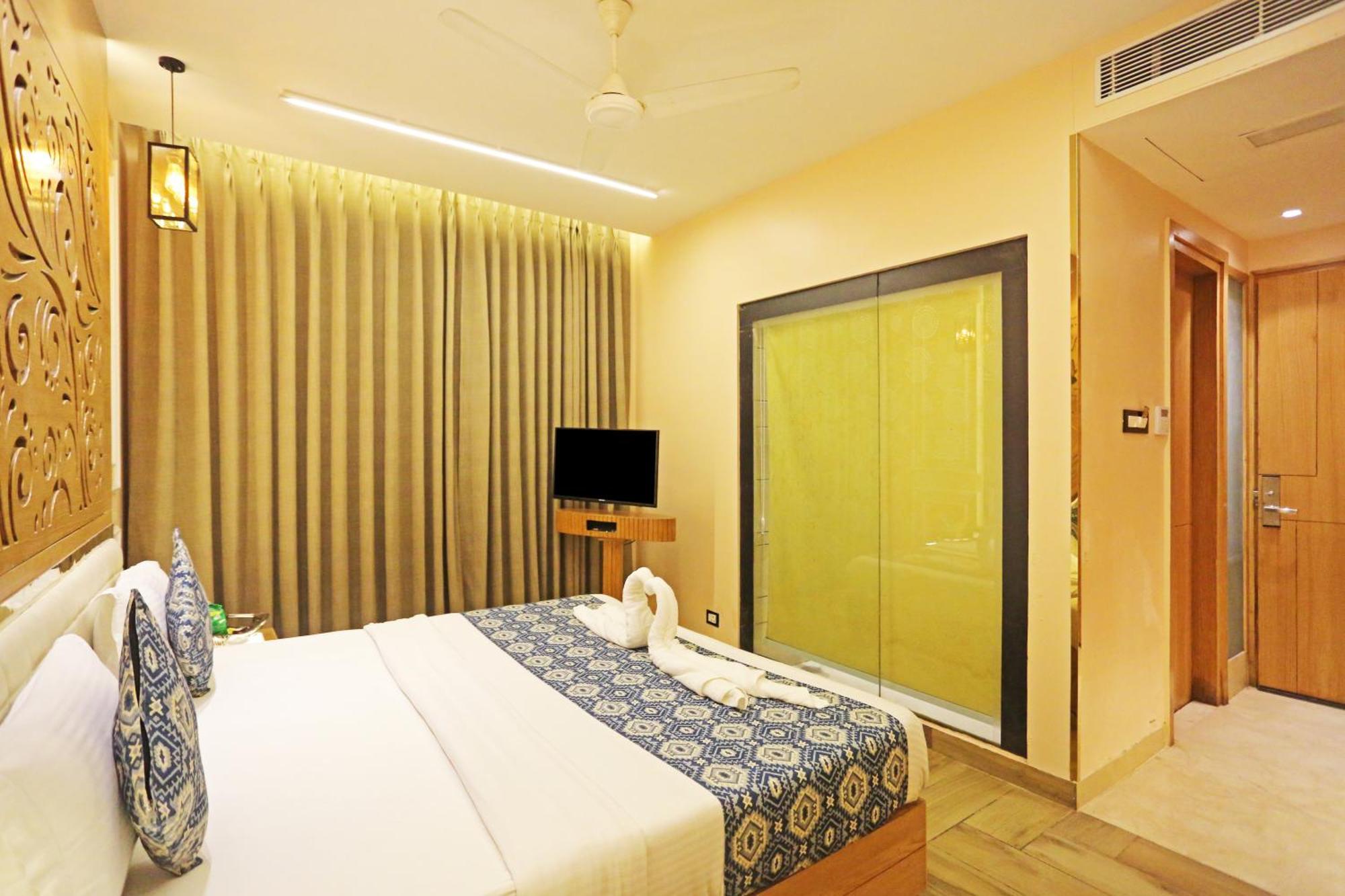 Jrd Luxury-Business Hotel New Delhi Exterior photo